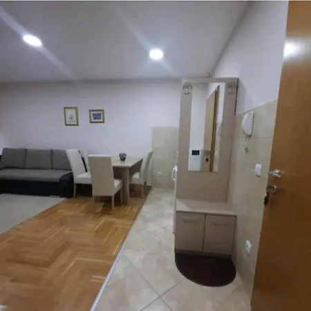 Svilar Lux Apartman *