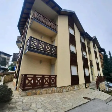 Svilar Lux * Zlatibor